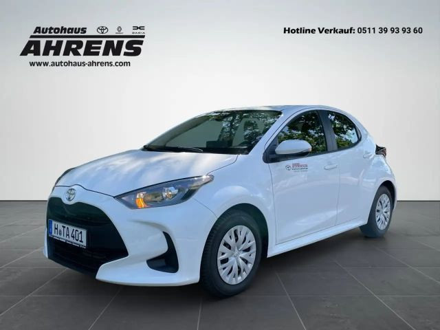 Toyota Yaris Comfort 1.0 VVT-i VVT-i Play