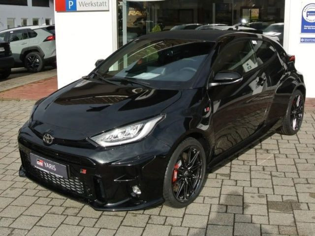 Toyota Yaris GR Performance Package