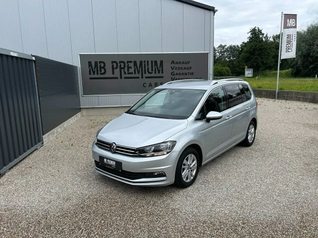 Volkswagen Touran DSG Highline