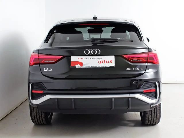 Audi Q3 S-Line Hybride 45 TFSI