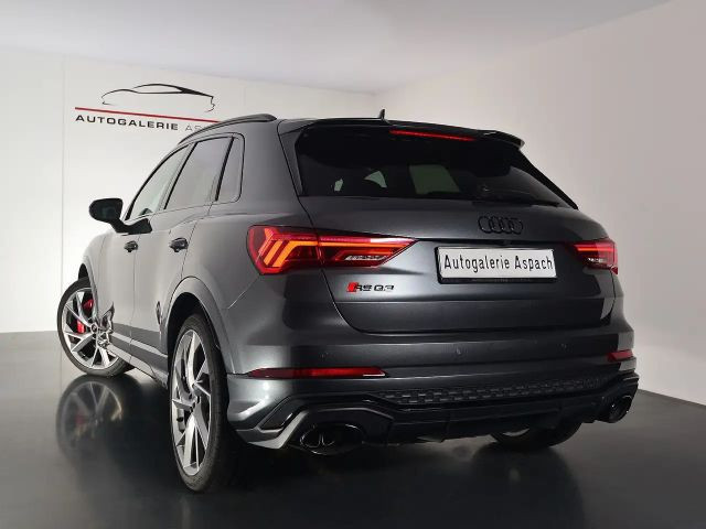 Audi RS Q3 |RS-Sportabgas|AHK|Optikpak|280 kmh|SONOS 3D