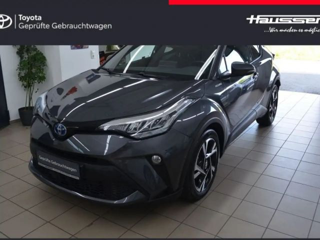 Toyota C-HR Team D Hybride