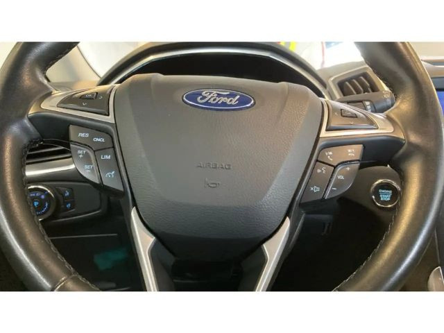 Ford S-Max Titanium