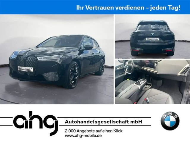 BMW iX xDrive50