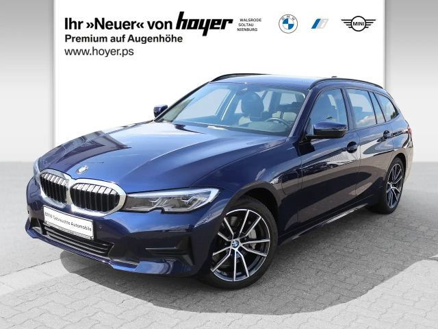 BMW 3 Serie 330 Touring Advantage pakket 330e