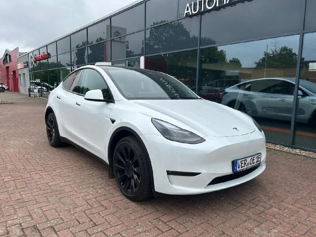 Tesla Model Y Long Range Dual Motor