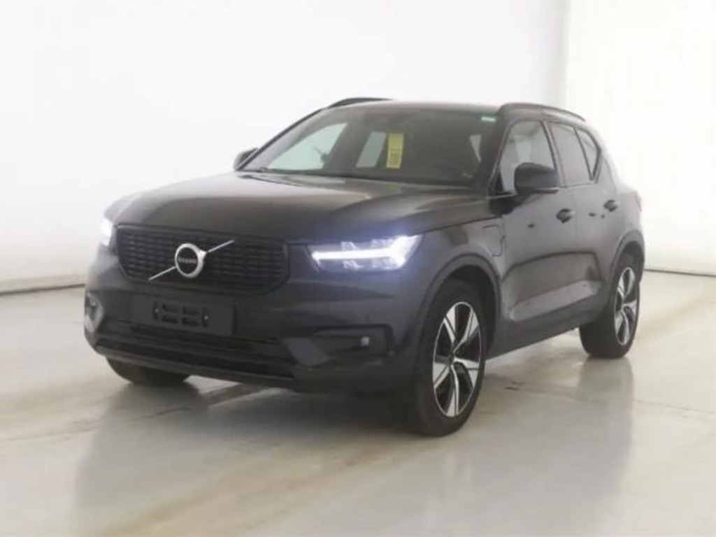Volvo XC40 R-Design Recharge