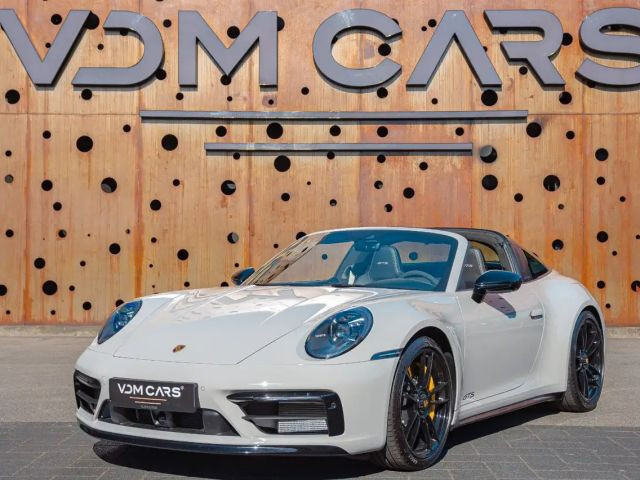 Porsche 911 GTS Targa Cabrio