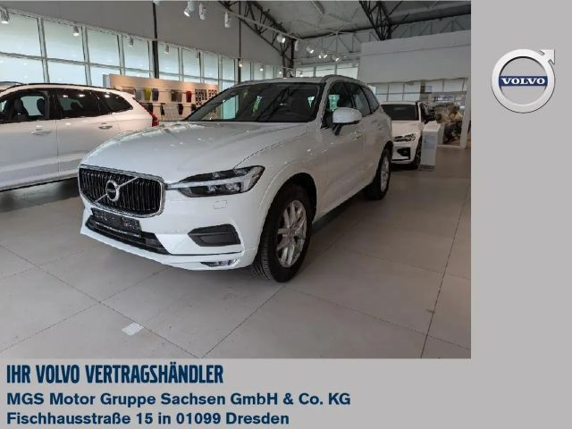 Volvo XC60 AWD Momentum