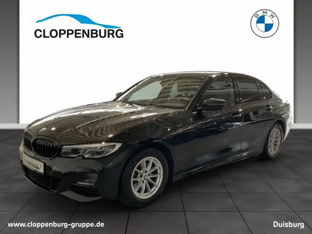 BMW 3 Serie 320 M-Sport Limousine 320i