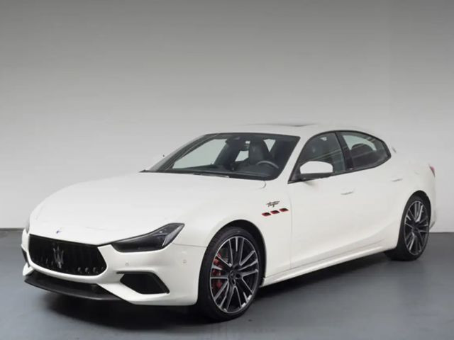 Maserati Ghibli Trofeo