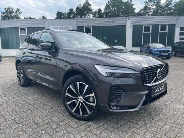 Volvo XC60 AWD Ultimate Dark