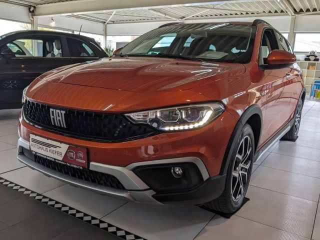 Fiat Tipo Station wagon Cross