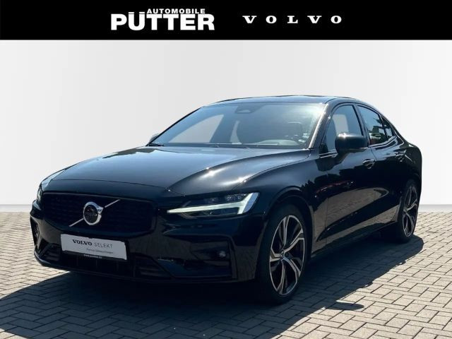 Volvo S60 AWD Ultimate Dark