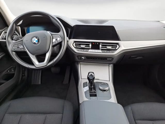 BMW 3 Serie 320 Touring Advantage pakket