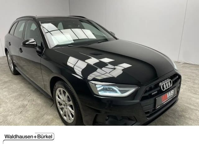 Audi A4 Avant Quattro S-Tronic 40 TDI