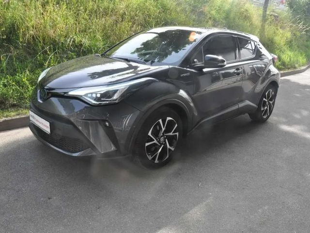 Toyota C-HR Team D Hybride