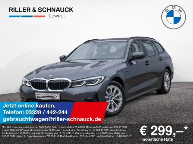 BMW 3 Serie 320 Touring Advantage pakket 320e