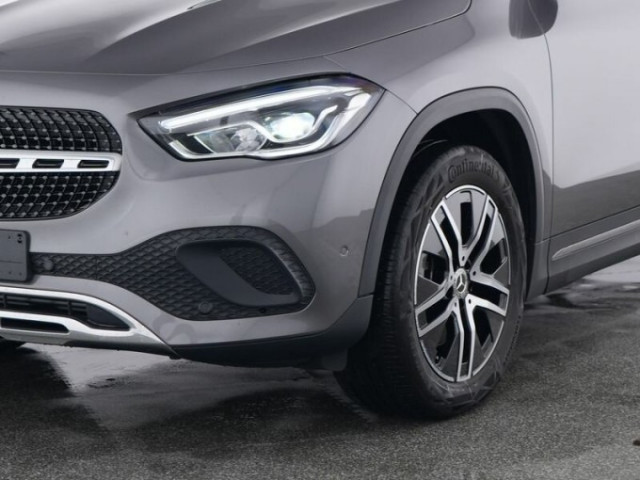 Mercedes-Benz GLA-Klasse GLA 250 4MATIC Progressive