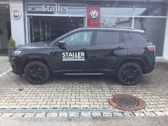 Jeep Compass Hybrid 4x4