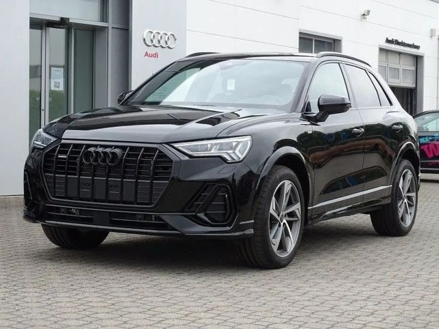 Audi Q3 Quattro S-Line 40 TDI