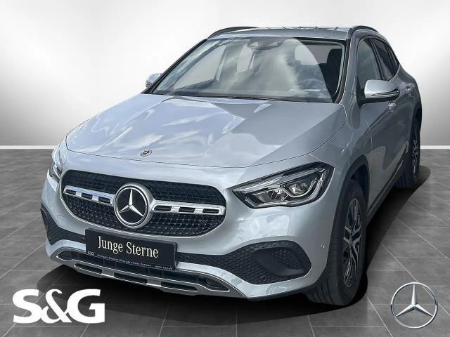 Mercedes-Benz GLA-Klasse GLA 180 Progressive