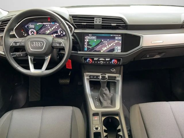 Audi Q3 S-Tronic 35 TDI