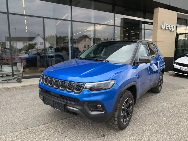 Jeep Compass 4xe 4x4 Trailhawk