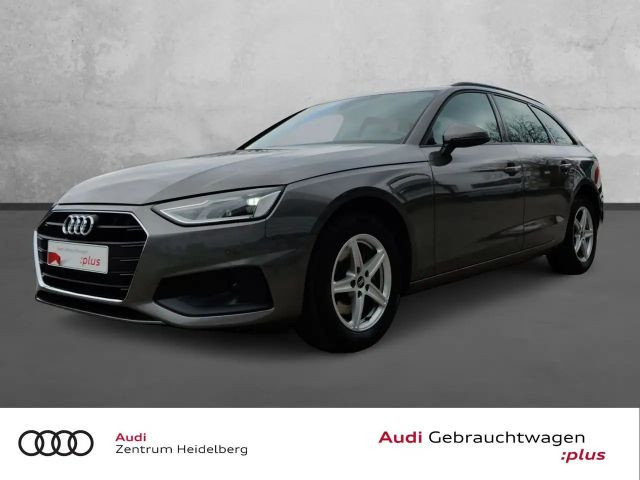 Audi A4 Avant S-Tronic 30 TDI