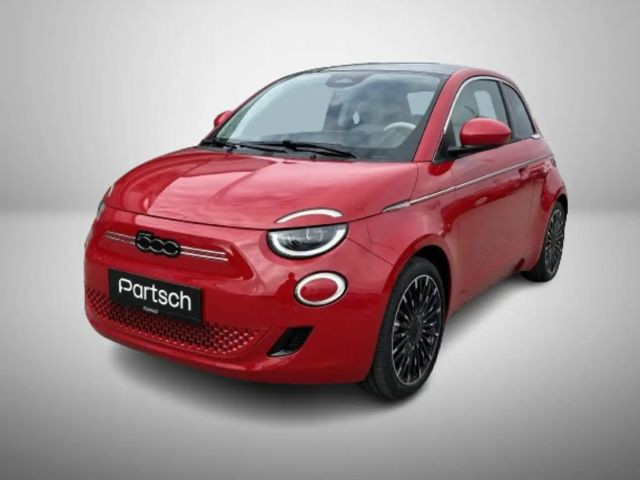 Fiat 500e La Prima