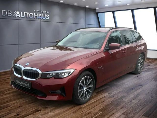 BMW 3 Serie 320 Touring Advantage pakket 320e