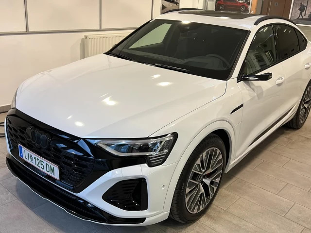 Audi Q8 e-tron Sportback Quattro S-Line 55