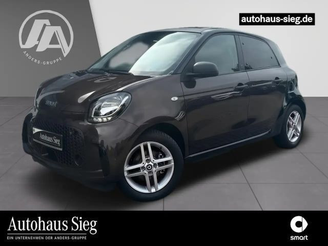 Smart EQ forfour EQ Cool&Media+Faltdach+PDC+Apple+Tempom.