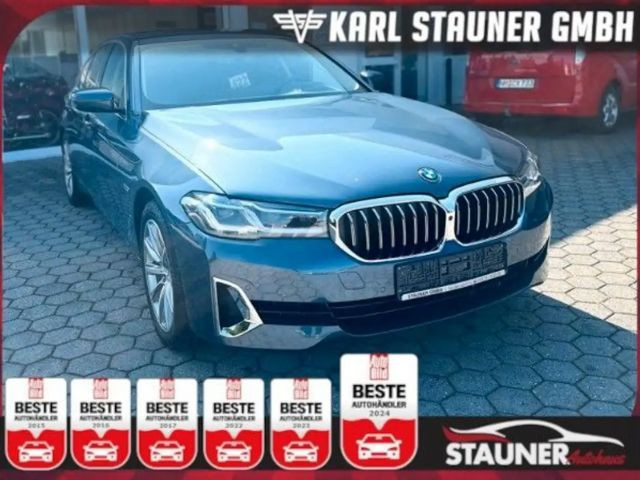 BMW 5 Serie 530 Luxury Line xDrive Sedan 530e