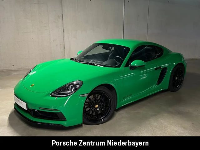 Porsche Cayman GTS Coupé