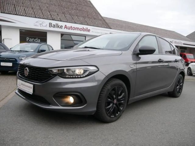 Fiat Tipo 1.4 STREET *Sitzhzg*PDC*Tempomat*CHIC!!!*