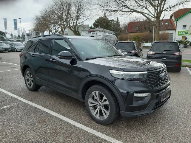 Ford Explorer EcoBoost ST Line Plug in Hybrid