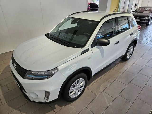 Suzuki Vitara Club Hybrid