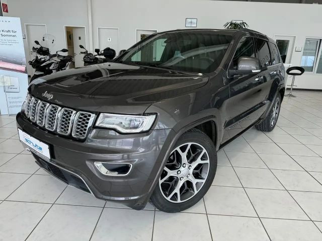 Jeep Grand Cherokee Overland