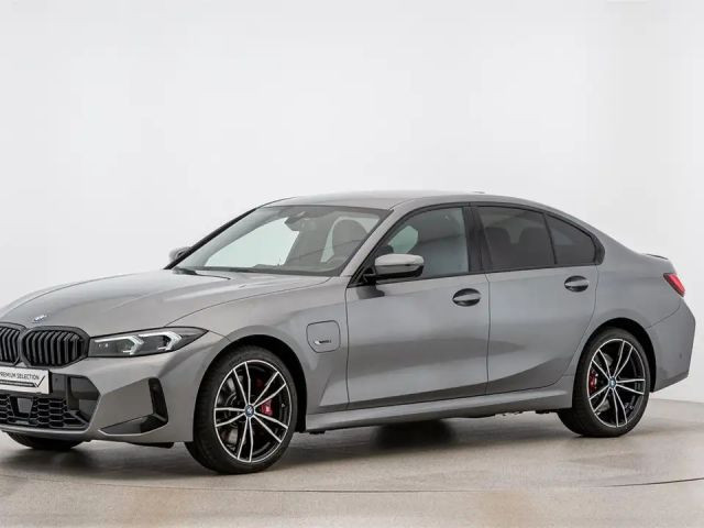 BMW 3 Serie 330 xDrive 330e