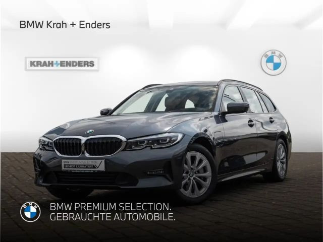 BMW 3 Serie 330 eTouring+Navi+HUD+LED+360 Kamera+SHZ+PDCv+h