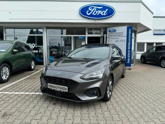 Ford Focus Wagon ST Line