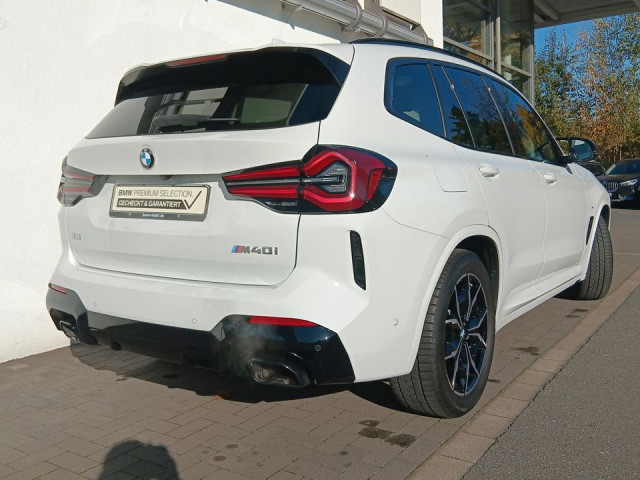 BMW X3 M40i