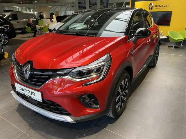 Renault Captur TCe 140 Techno