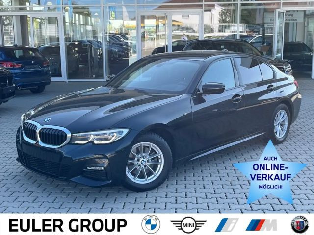 BMW 3 Serie 320 M-Sport Limousine 320i