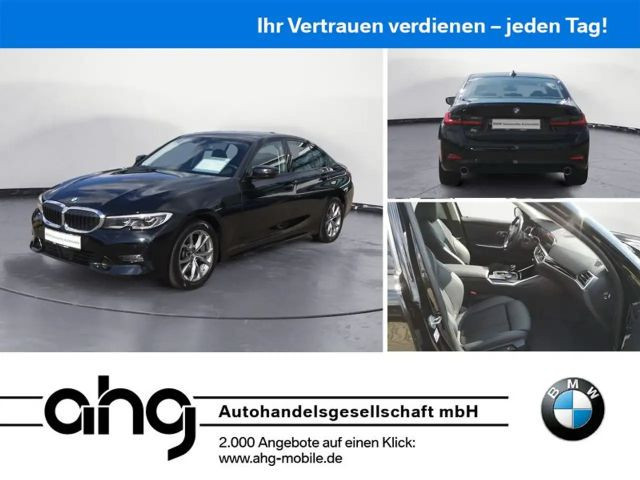 BMW 3 Serie 330 xDrive Sport Line 330i