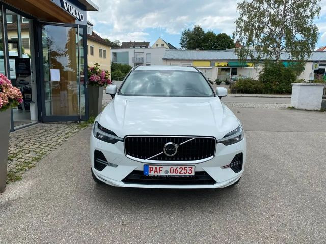 Volvo XC60 Momentum