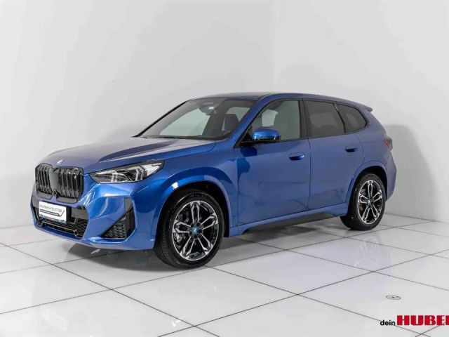 BMW iX1 xDrive30