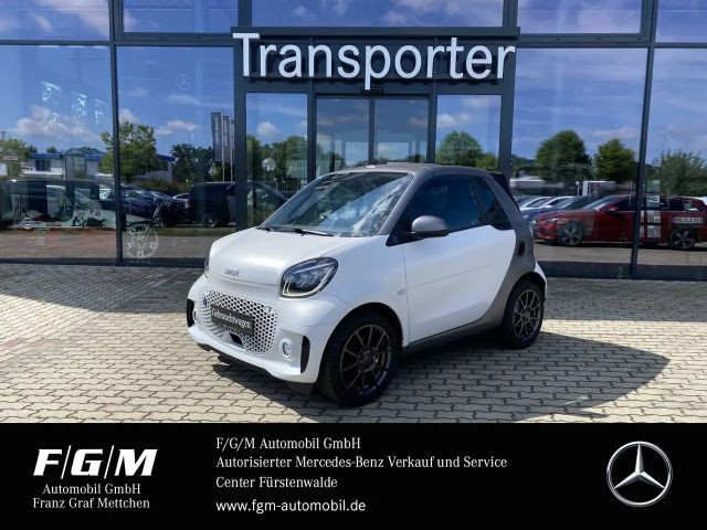 Smart EQ fortwo Brabus Cabrio JBL