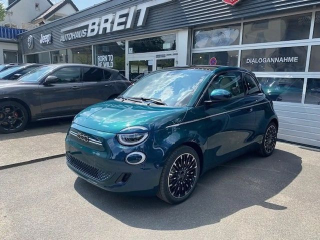 Fiat 500 La Prima